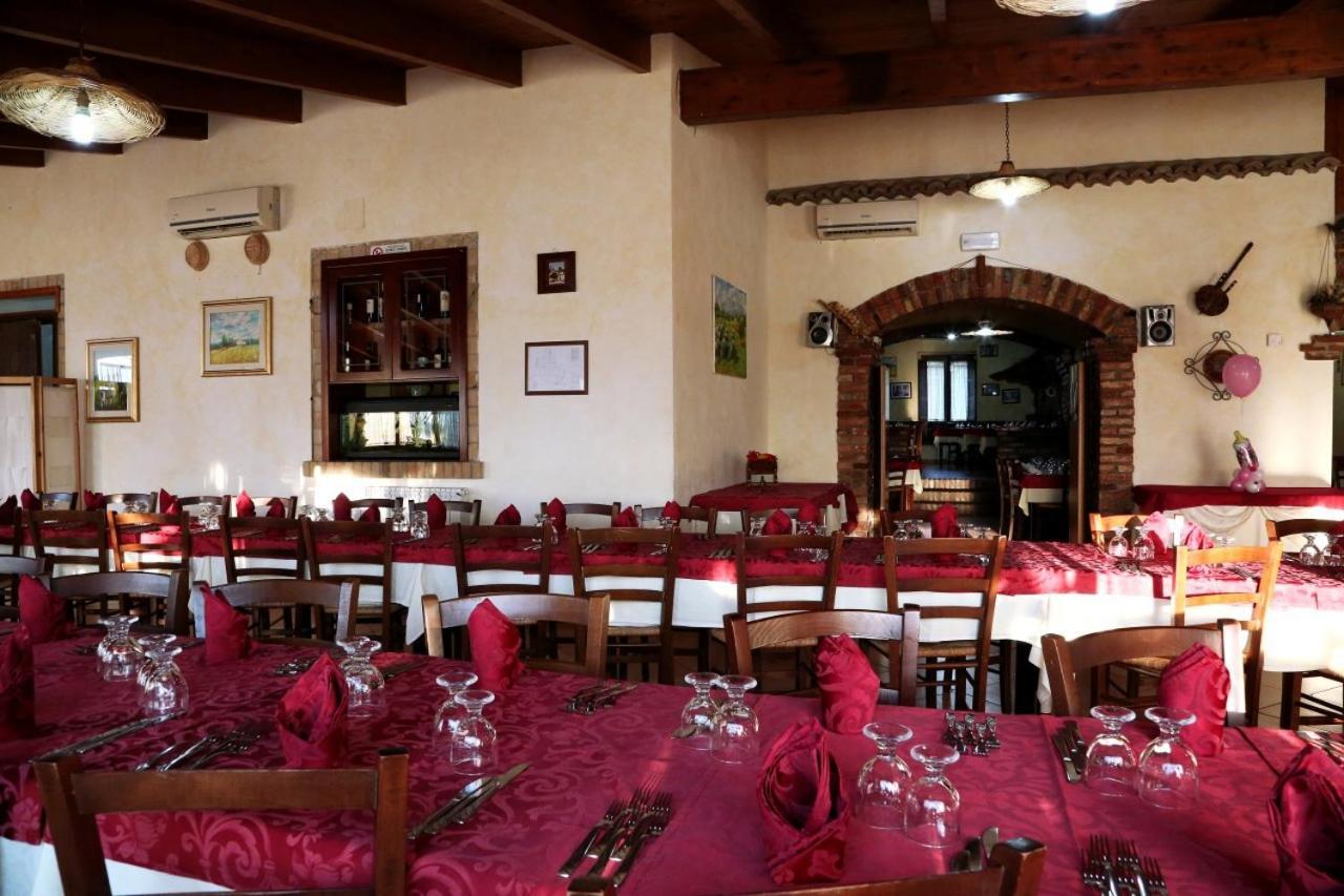 Agriturismo Pingitore Luzzi Buitenkant foto