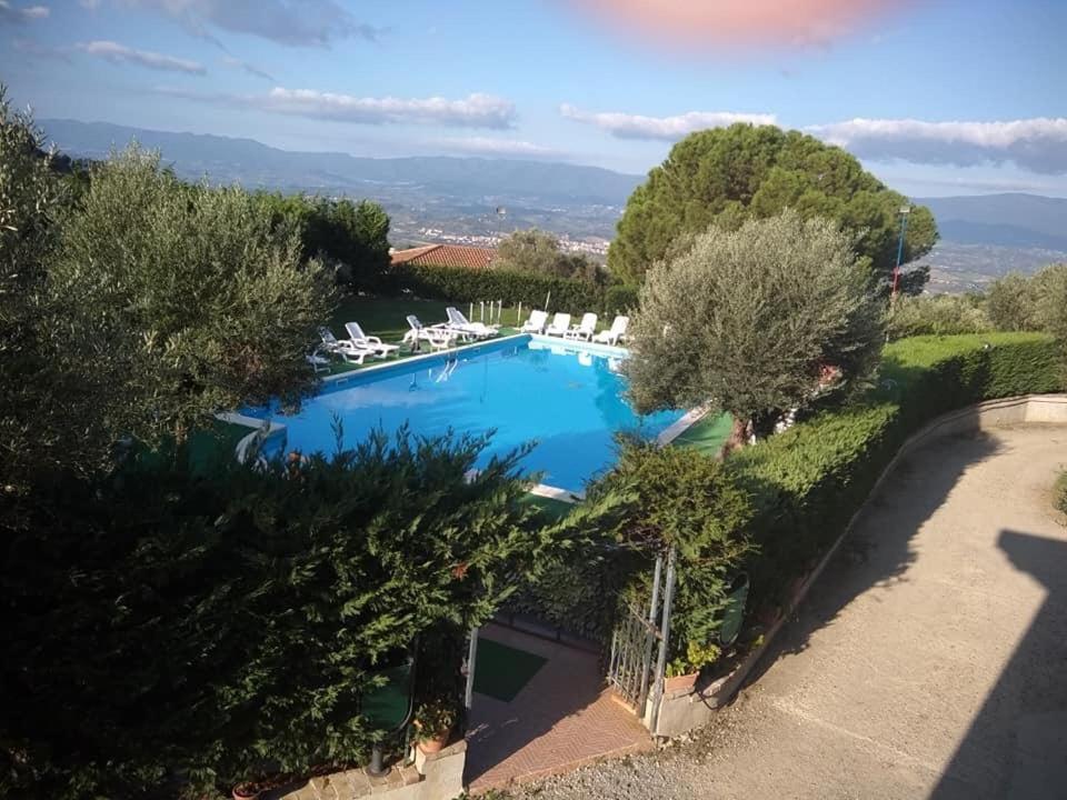 Agriturismo Pingitore Luzzi Buitenkant foto