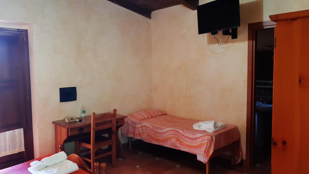 Agriturismo Pingitore Luzzi Buitenkant foto