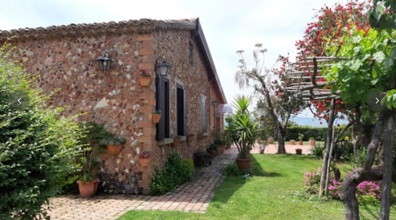 Agriturismo Pingitore Luzzi Buitenkant foto